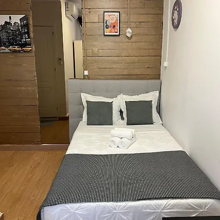 Apartamento Bernardim Ribeiro 55 Homestay szállás Lisboa