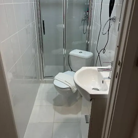 Alloggio in famiglia Apartamento Bernardim Ribeiro 55 *